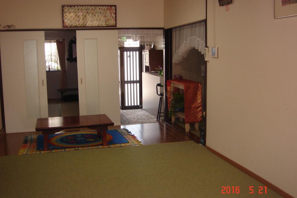 Guesthouse Siam Осака Экстерьер фото