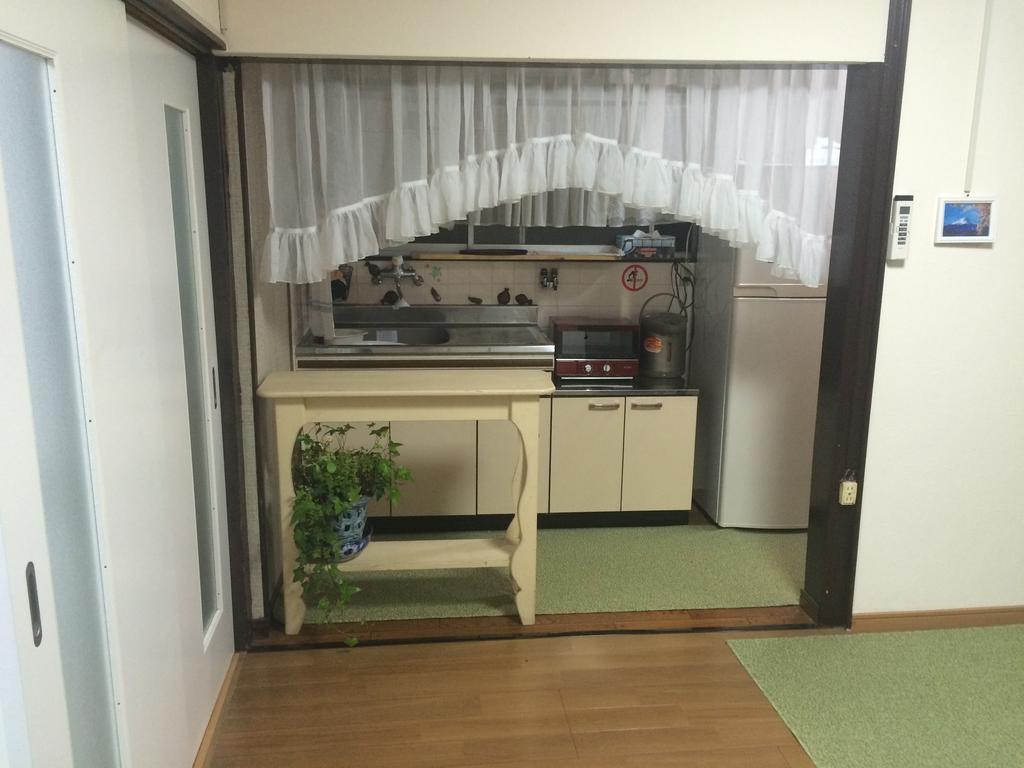 Guesthouse Siam Осака Экстерьер фото